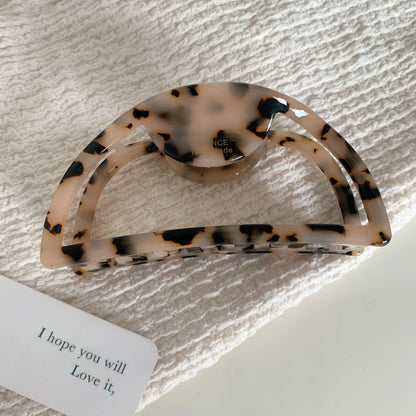 Hollow Acetate Large Hair Claw