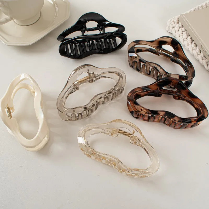 Tortoiseshell Hollow Hair Claw Clip