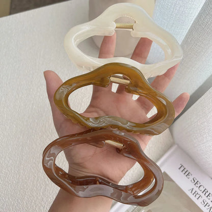 Tortoiseshell Hollow Hair Claw Clip