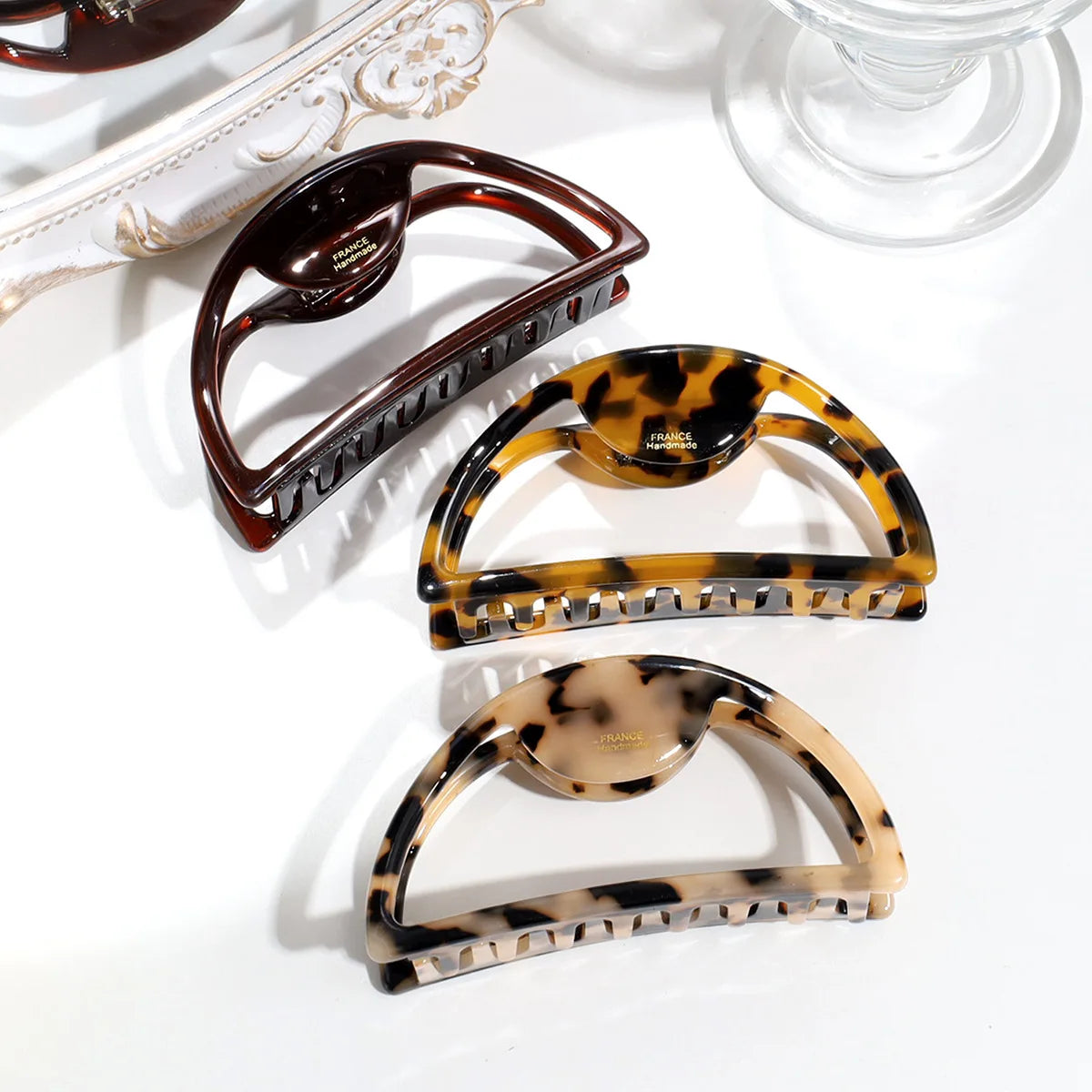 Hollow Acetate Large Hair Claw